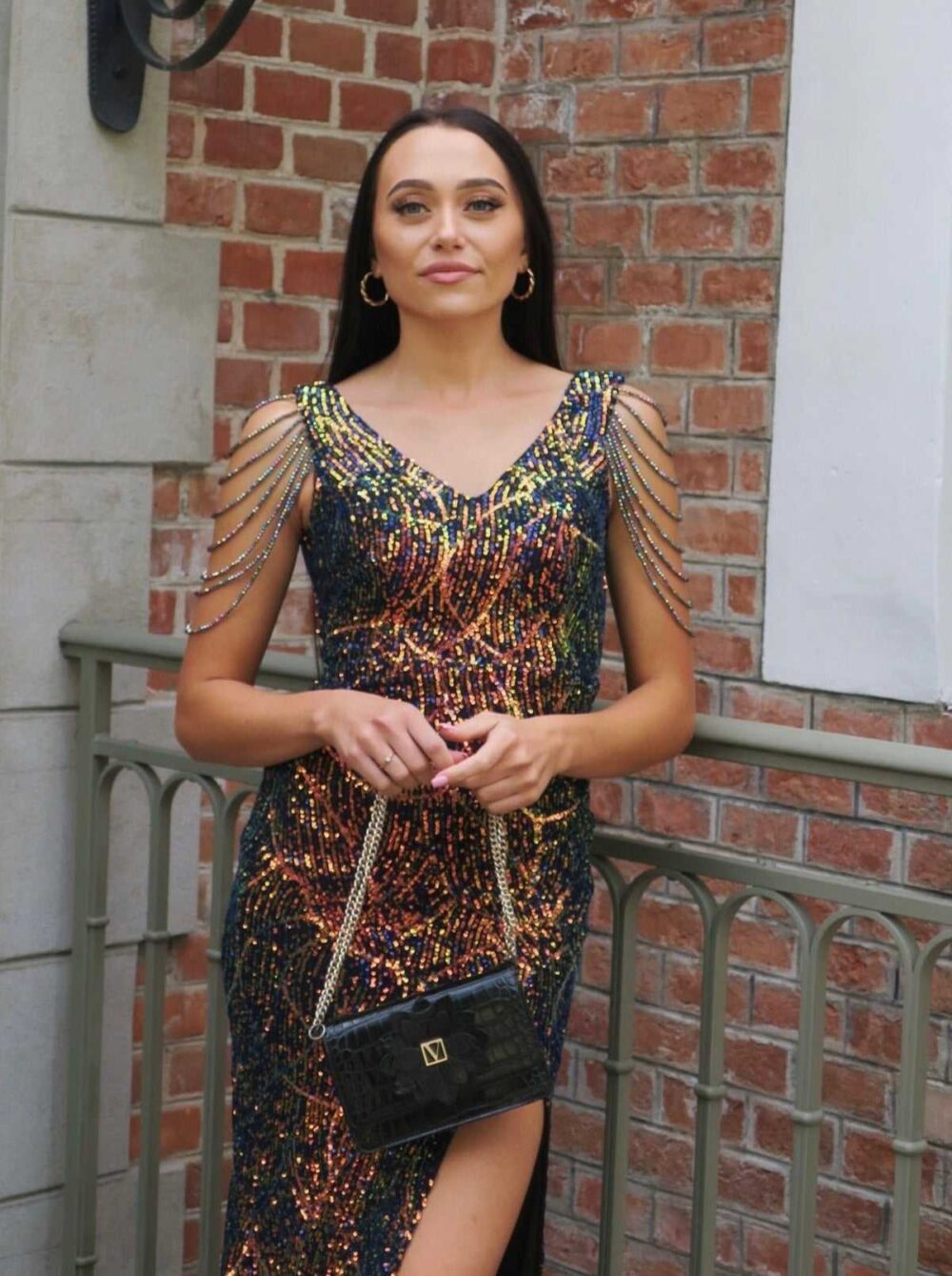 Carmen bis - Sukienka cekinowa maxi zdobiona granat ze złotem